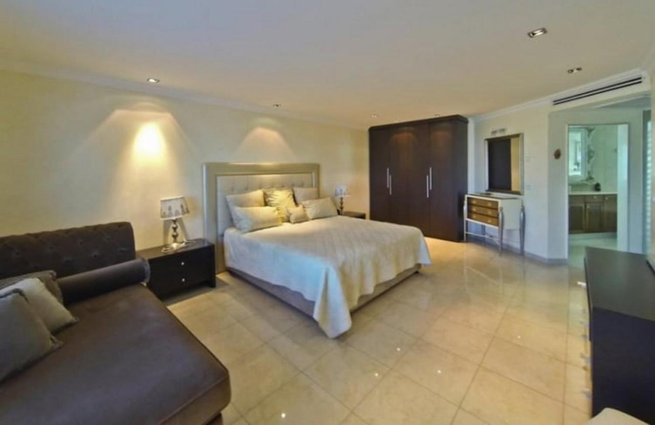 Villa Family Eilat With Heated Pool 외부 사진