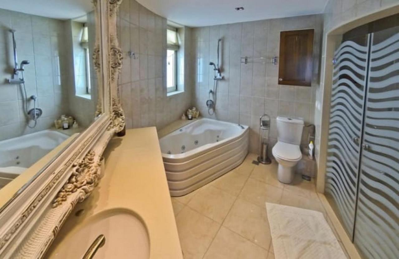 Villa Family Eilat With Heated Pool 외부 사진
